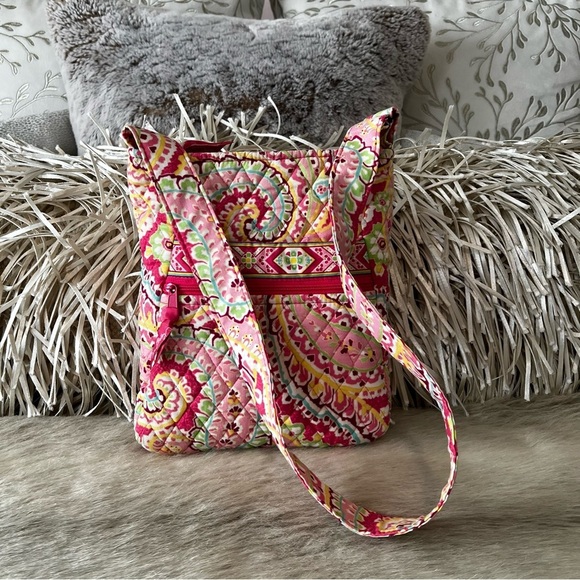 Vera Bradley Handbags - VERA BRADLEY Capri Melon 2007 Zipper Hipster Crossbody 2012 Pink Green Y2K USA